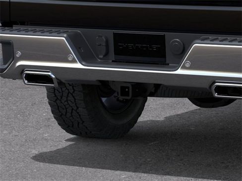New 2026 Chevrolet Silverado 1500 LTZ w/ Technology Package AWD/4WD image 14