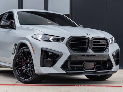 Used 2025 BMW X6 M Competition w/ Executive Package AWD/4WD image 5