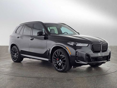 Used 2024 BMW X5 xDrive40i w/ M Sport Package image 7