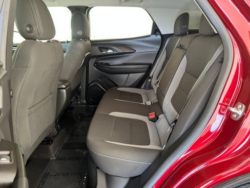 Used 2025 Chevrolet TrailBlazer LT w/ Convenience Package FWD image 26