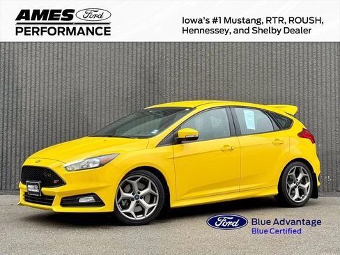 Certified 2018 Ford Focus ST image 1