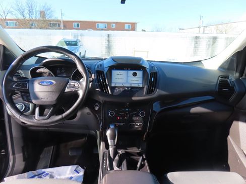 Used 2019 Ford Escape SE image 52