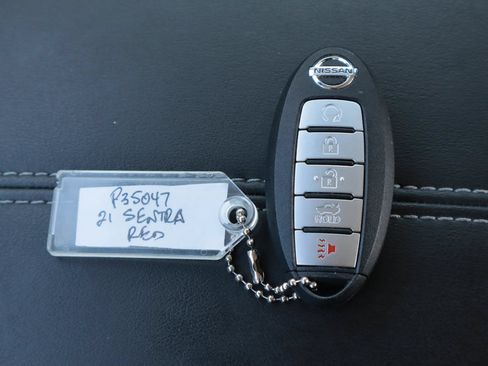 Used 2021 Nissan Sentra SV FWD image 28