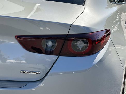 Certified 2025 MAZDA MAZDA3 s image 10