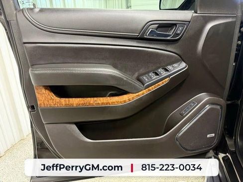 Used 2020 Chevrolet Tahoe Premier AWD/4WD image 10