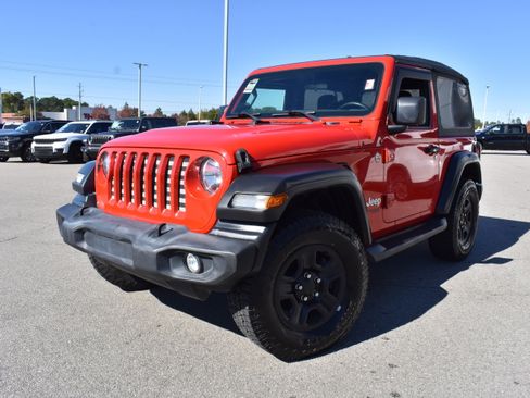 Used 2020 Jeep Wrangler Sport image 5