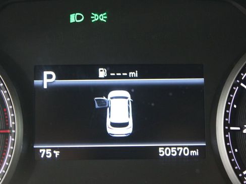 Used 2022 Hyundai Santa Fe SEL image 39