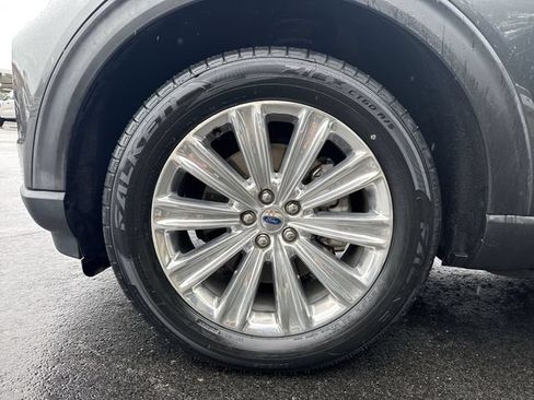 Used 2020 Ford Explorer Limited w/ Hybrid Equipment Group 310A AWD/4WD image 10