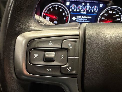 Used 2021 Chevrolet Silverado 1500 LTZ w/ LTZ Premium Texas Edition AWD/4WD image 30