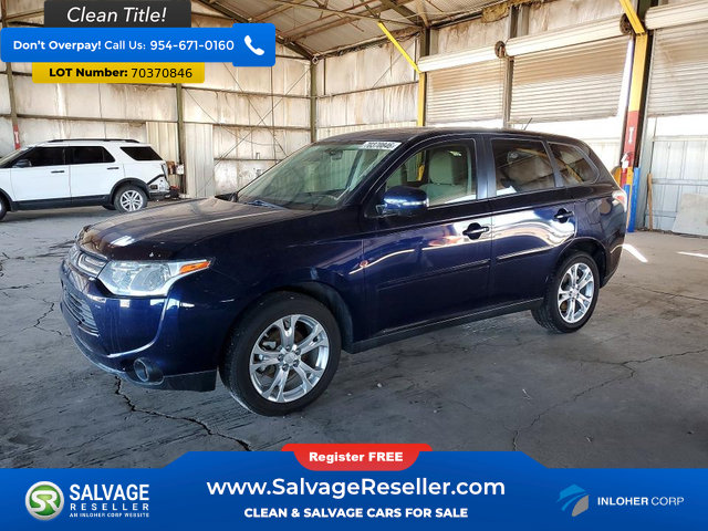 Used 2014 Mitsubishi Outlander SE FWD image 1