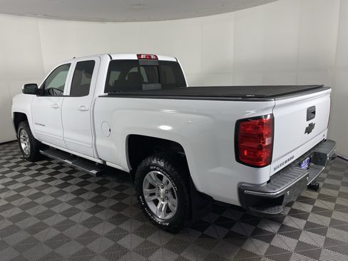 Used 2018 Chevrolet Silverado 1500 LT w/ All Star Edition AWD/4WD image 9