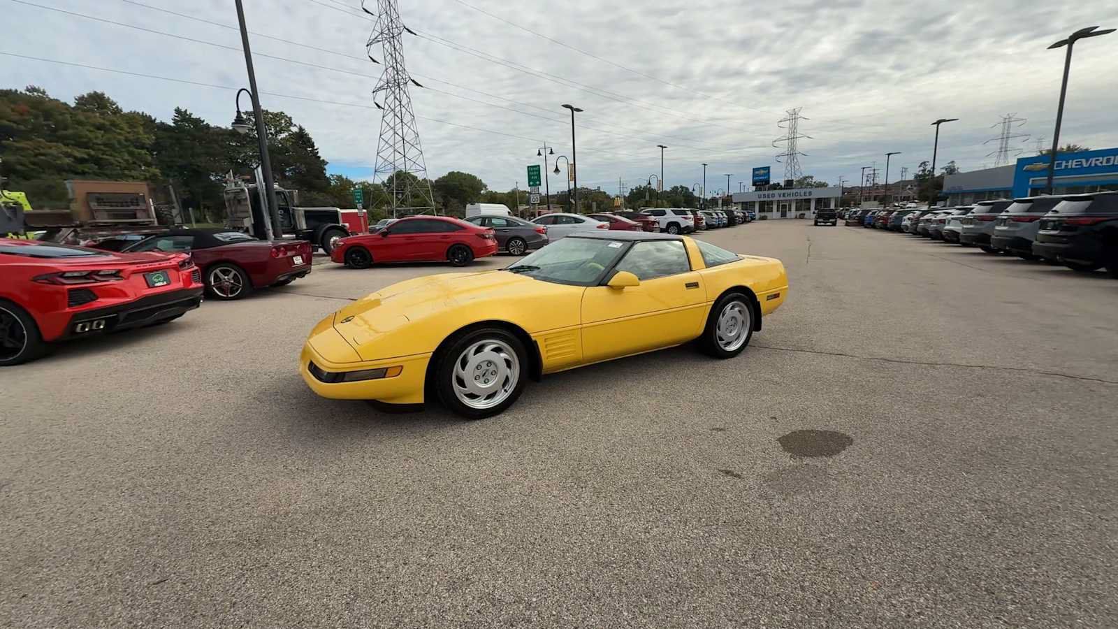Used 1991 Chevrolet Corvette Coupe RWD image 4
