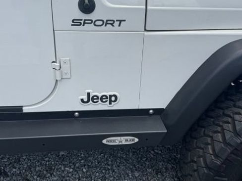 Used 2003 Jeep Wrangler Sport AWD/4WD image 2