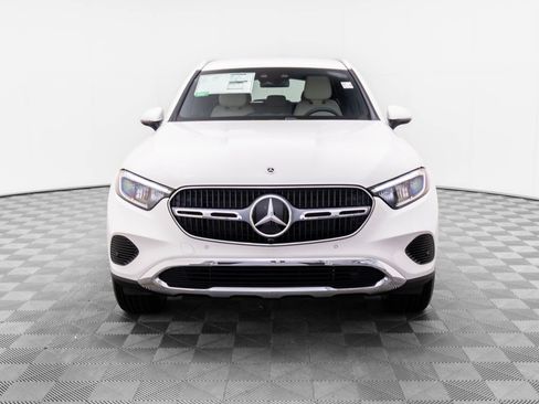 New 2025 Mercedes-Benz GLC 350e 4MATIC image 9