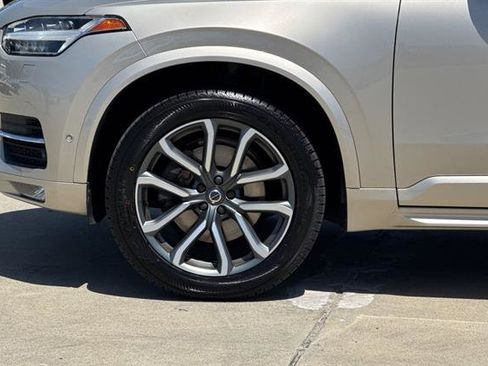 Used 2017 Volvo XC90 T6 Momentum w/ Vision Package AWD/4WD image 30