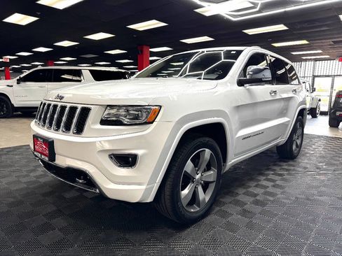 Used 2016 Jeep Grand Cherokee Overland w/ Advanced Technology Group image 6