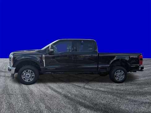 New 2026 Ford F250 Lariat w/ FX4 Off-Road Package image 6