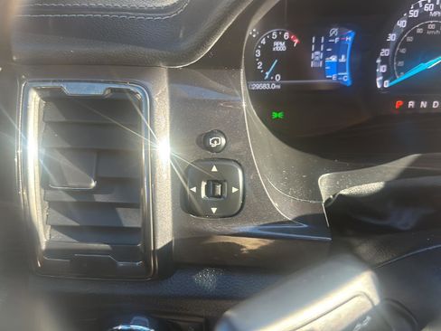 Used 2021 Ford Ranger Lariat image 8