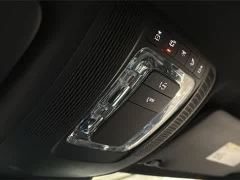 Certified 2025 Mercedes-Benz GLA 250 4MATIC image 23