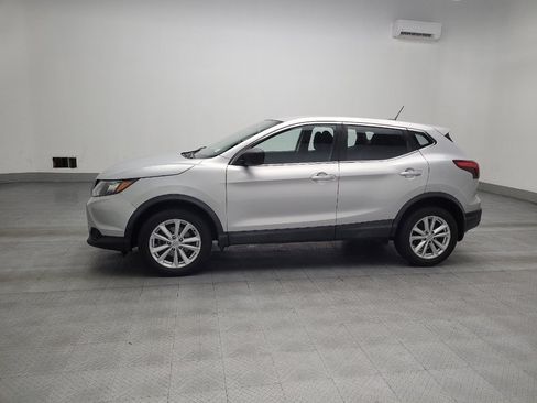 Used 2018 Nissan Rogue Sport S w/ S Appearance Package image 2