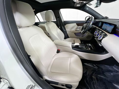 Used 2022 Mercedes-Benz A 220 A 220 image 27