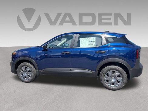 New 2026 Nissan Kicks S FWD image 16