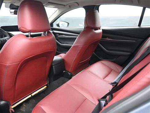 Used 2024 MAZDA MAZDA3 s image 26