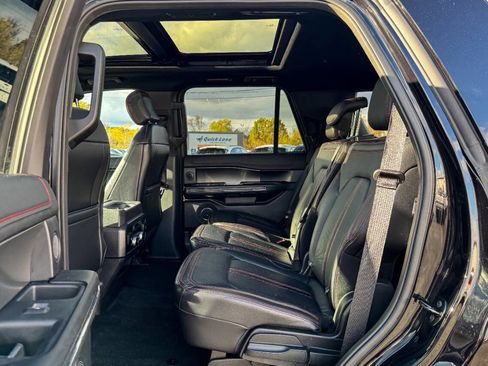 Used 2019 Ford Expedition Limited w/ Equipment Group 303A image 19