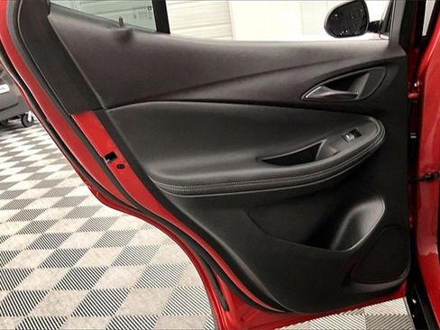 Used 2024 Buick Encore GX Sport Touring w/ Comfort Package image 18