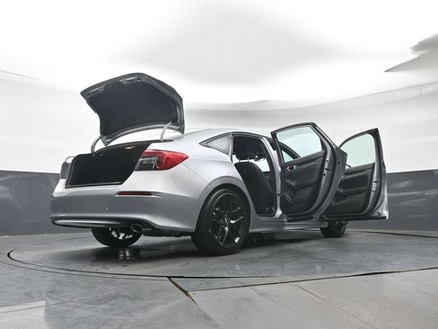 Used 2023 Honda Civic Sport image 43