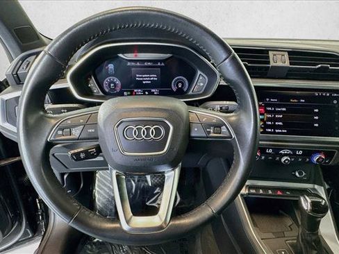 Used 2020 Audi Q3 2.0T Premium Plus w/ Premium Plus Package AWD/4WD image 11