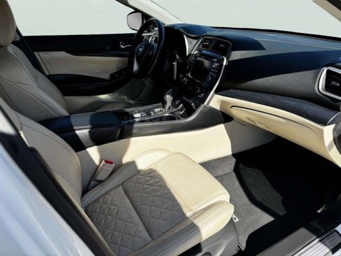 Used 2022 Nissan Maxima Platinum w/ Sport Mat Group image 53