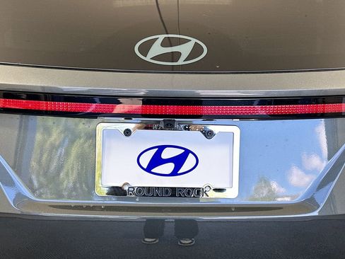 New 2026 Hyundai Tucson Limited image 22