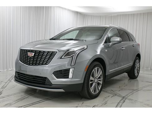 Used 2024 Cadillac XT5 Premium Luxury image 4