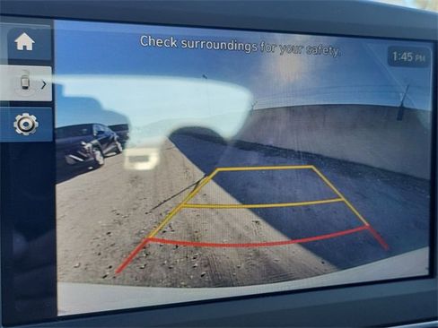 New 2025 Hyundai Elantra SE image 12