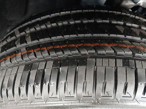 New 2025 Jeep Grand Cherokee L Limited w/ Luxury Tech Group II image 21