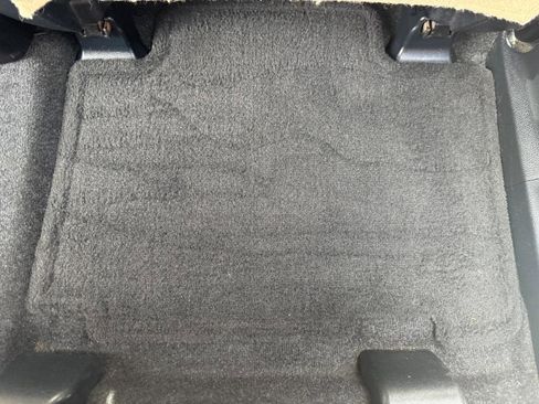 Used 2013 Toyota RAV4 XLE FWD image 19