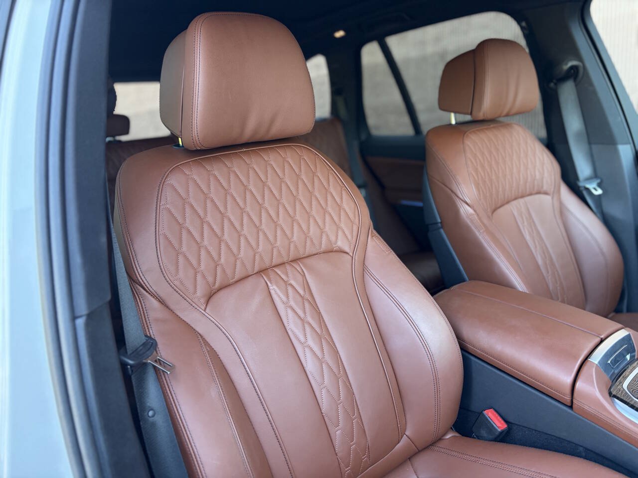 Used 2024 BMW X5 sDrive40i w/ M Sport Package RWD image 18
