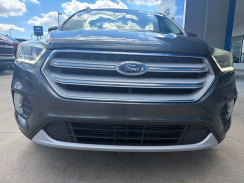 Used 2018 Ford Escape Titanium FWD image 11