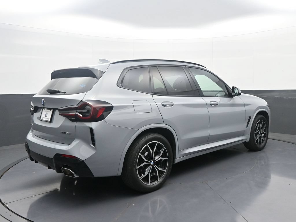 Used 2023 BMW X3 xDrive30i w/ M Sport Package AWD/4WD image 7