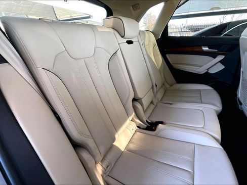 Used 2022 Audi Q5 2.0T Premium Plus image 19