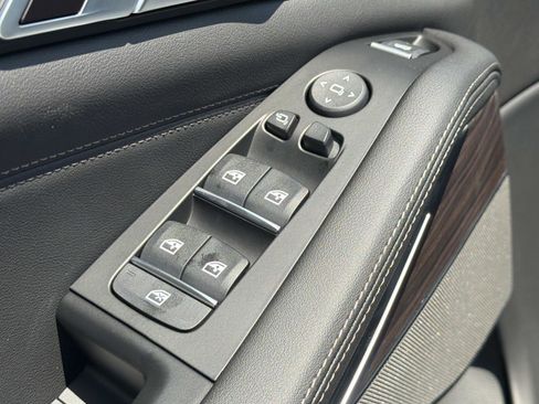 New 2026 BMW X5 sDrive40i w/ Premium Package RWD image 15