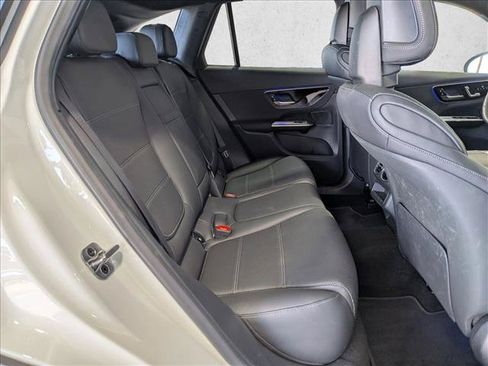 Used 2026 Mercedes-Benz GLC 300 4MATIC image 20