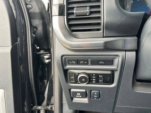 Used 2024 Ford F150 Lariat w/ Equipment Group 502A High AWD/4WD image 21