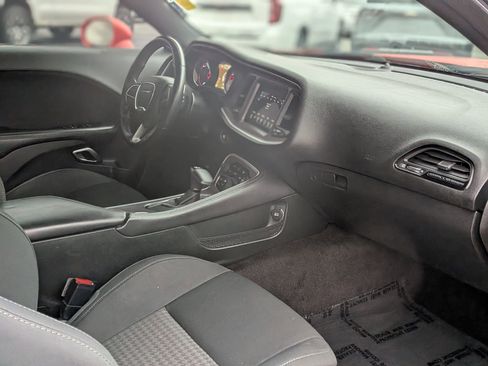 Used 2019 Dodge Challenger R/T image 22