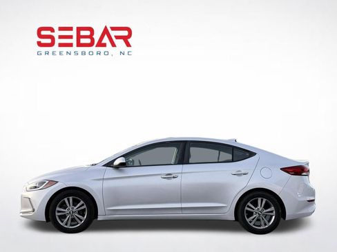 Used 2017 Hyundai Elantra Value Edition w/ Cargo Package FWD image 10