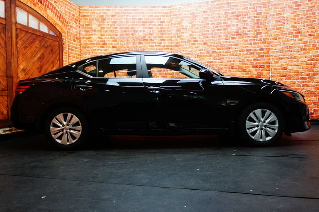 Certified 2025 Nissan Sentra S FWD image 5