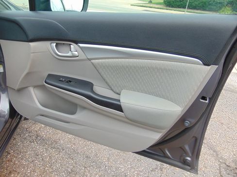 Used 2015 Honda Civic EX image 26