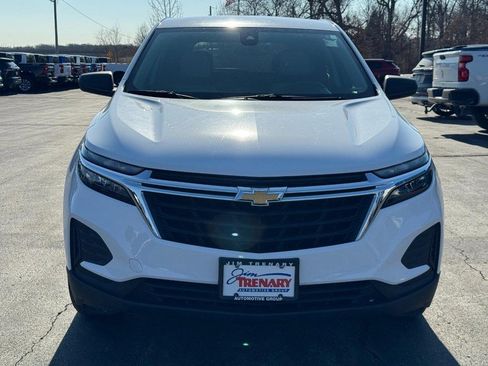 Used 2022 Chevrolet Equinox LS w/ LS Convenience Package image 9
