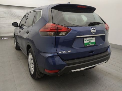 Used 2020 Nissan Rogue S FWD image 5